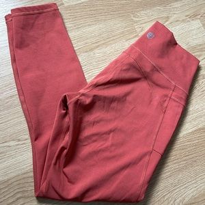 Born Primitive Women’s Medium The Rise leggings with pockets